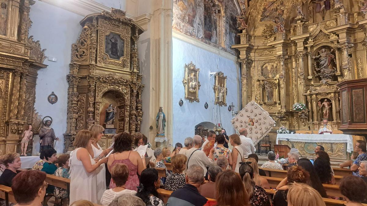 Canto del ramo en Bretó.