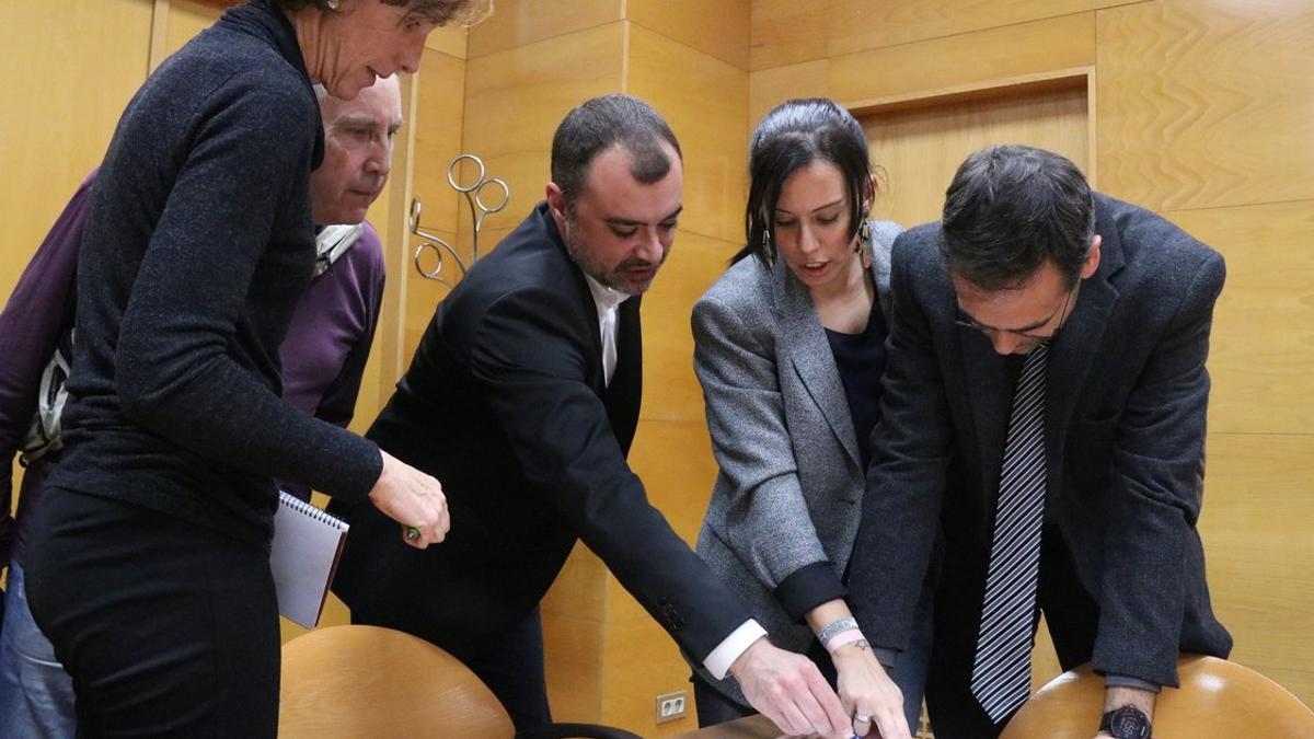 El presidente del Consell Comarcal del Vallès Occidental, Ignacio Giménez, con la alcaldesa de Sabadell, Marta Farrés y el alcalde de Terrassa, Jordi Ballart.