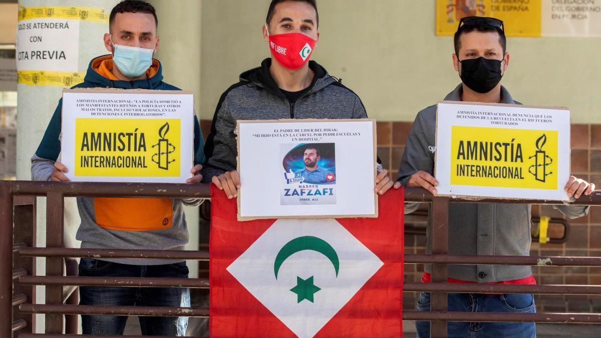 Activistas del Rif retenidos en el CIE de Murcia piden asilo político