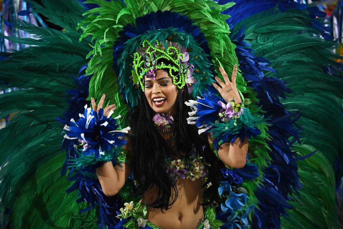 El Carnaval de Brasil festeja el fin de la era Bolsonaro