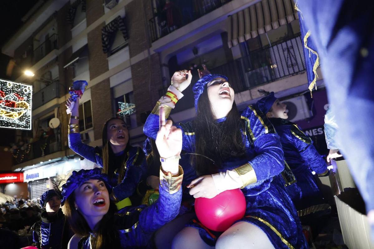 La Cabalgata de Reyes de La Viñuela, en imágenes