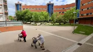 Vimcorsa cederá un local de los pisos para mayores de Sama Naharro para abrir una biblioteca