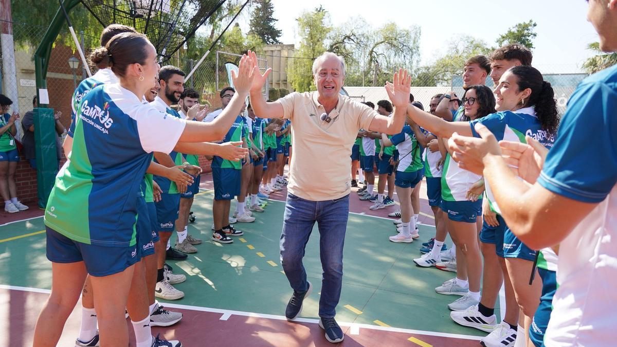 Txus Vidorreta, nuevo entrenador del Unicaja, durante su visita al Campus Fundación Unicaja.