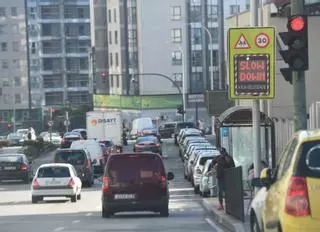 Autoescuelas, policías y Stop Accidentes apoyan multar si persisten los excesos de velocidad