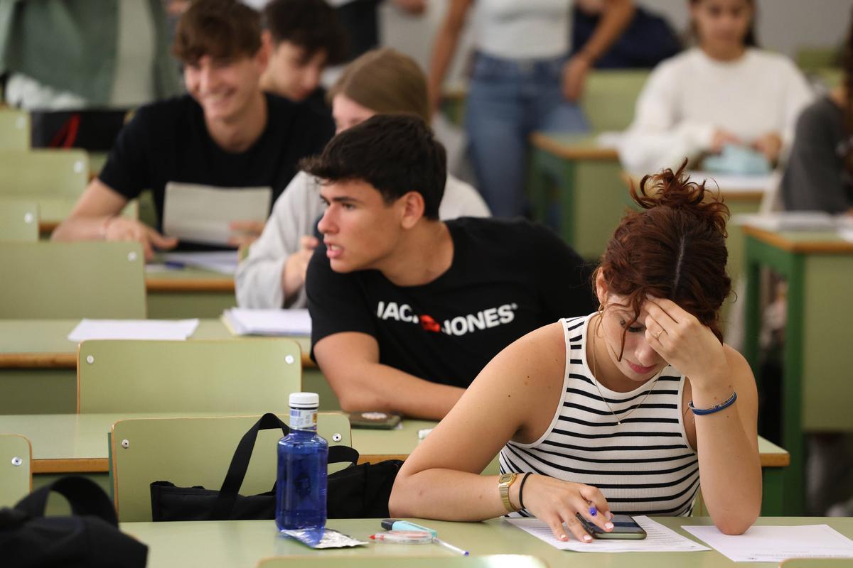 Valencia VLC alumnos de bachiller empiezan hoy los examenes de la PAU en la Universitat Politecnica