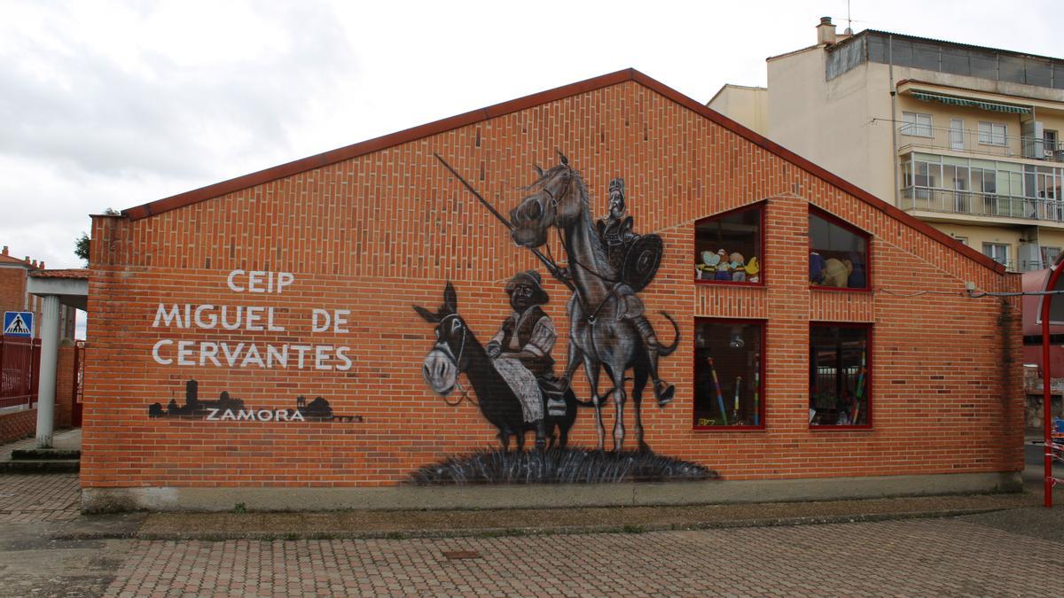 Nuevo mural en el colegio Miguel de Cervantes de Zamora.