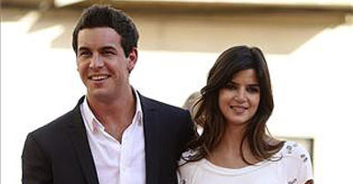 Els actors Mario Casas i Clara Lago, després de la presentació de la pel·lícula ’Tengo ganas de ti’, a Màlaga. Els actors Mario Casas i Clara Lago, després de la presentació de la pel·lícula ’Tengo ganas de ti’, a Màlaga.