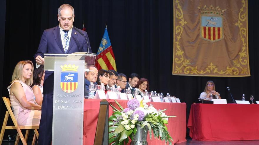 El alcalde, en el pleno de constitucion de la corporación de Sant Joan en junio de 2023