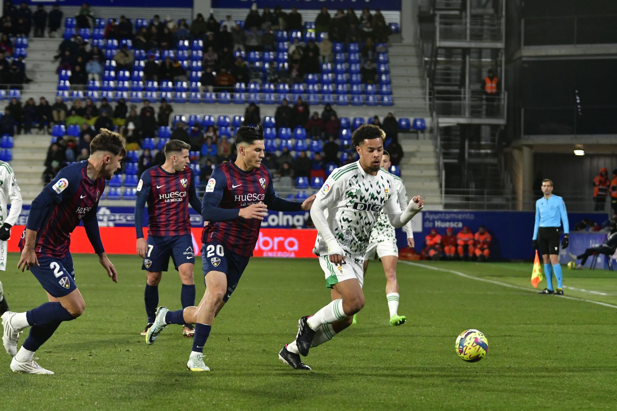 EN IMÁGENES: El partido entre el Real Oviedo y el Huesca