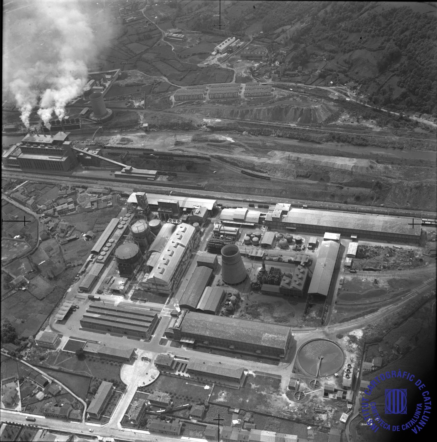 Un vuelo al pasado: así era Asturias, desde el aire, en 1962