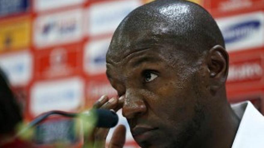 Abidal cuelga las botas definitivamente