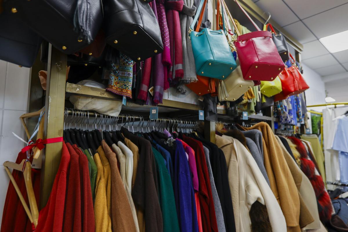En imágenes | La tienda Belén Moda con 45 años de historia