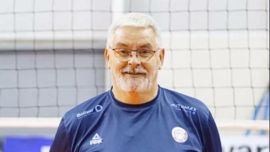 Genaro López, nuevo entrenador del Voley Palma