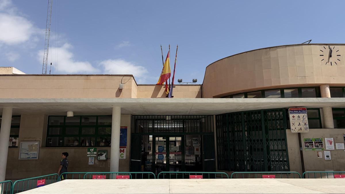 Entrada al centro social de El Altet