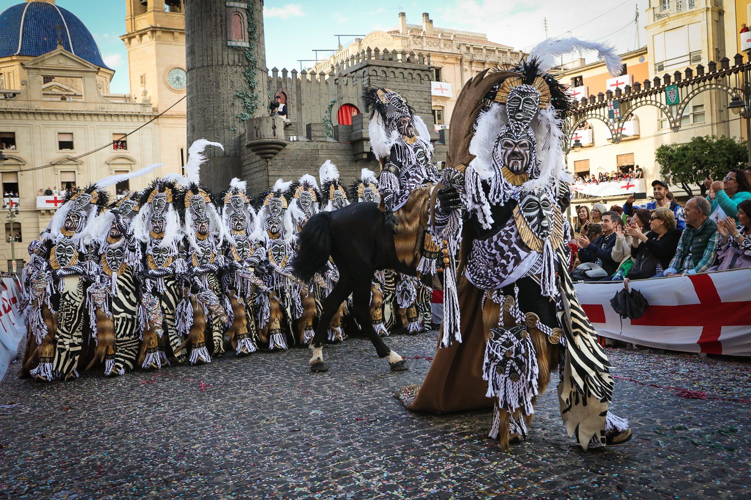 La Entrada Mora embruja Alcoy