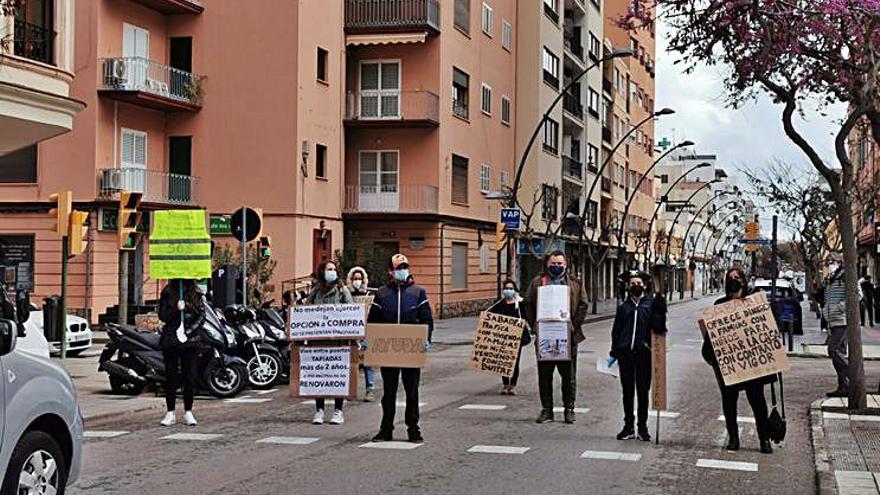 Las familias de Cala de Bou siguen luchando contra su desahucio