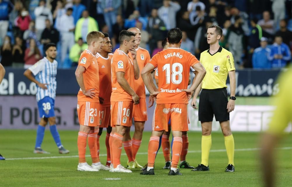 El partido entre el Málaga y el Oviedo, en imágenes