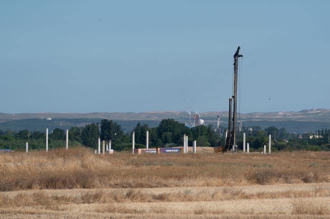 En imágenes | Primeros movimientos en el terreno de Microsoft en Villamayor de Gállego