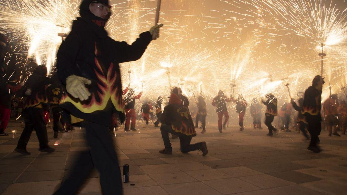 Una mostra dels diables i foc a Igualada