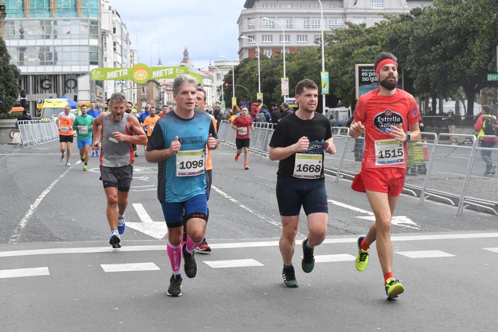 Búscate en la carrera de la Coruña21