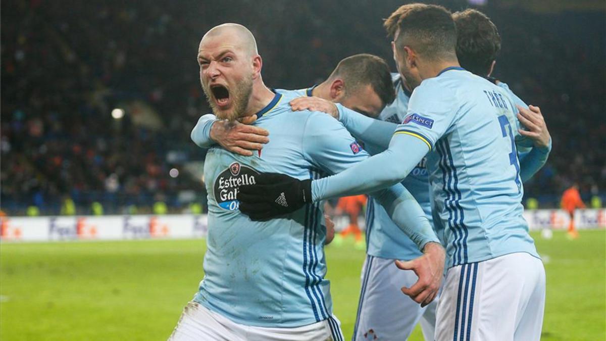 Guidetti da rienda suelta a la euforia tras los goles del Celta