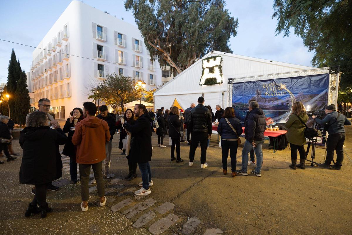 Mira todas las imágenes de la Xacota Pagesa y el Concurso de Salsa de Nadal