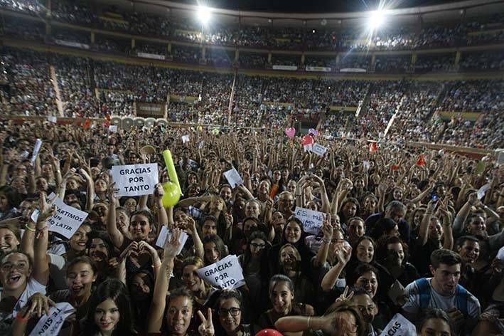 GALERÍA DE FOTOS / Concierto de Pablo Alborán en Córdoba