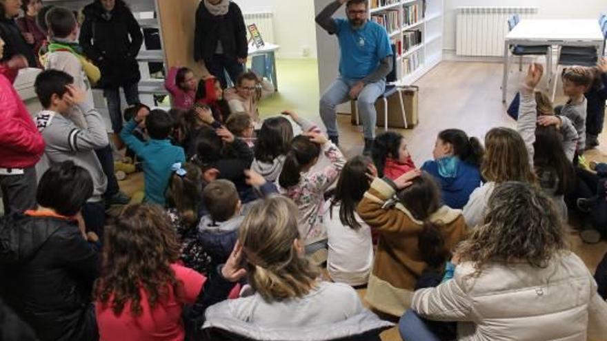 Vall d&#039;Alba reabre la biblioteca