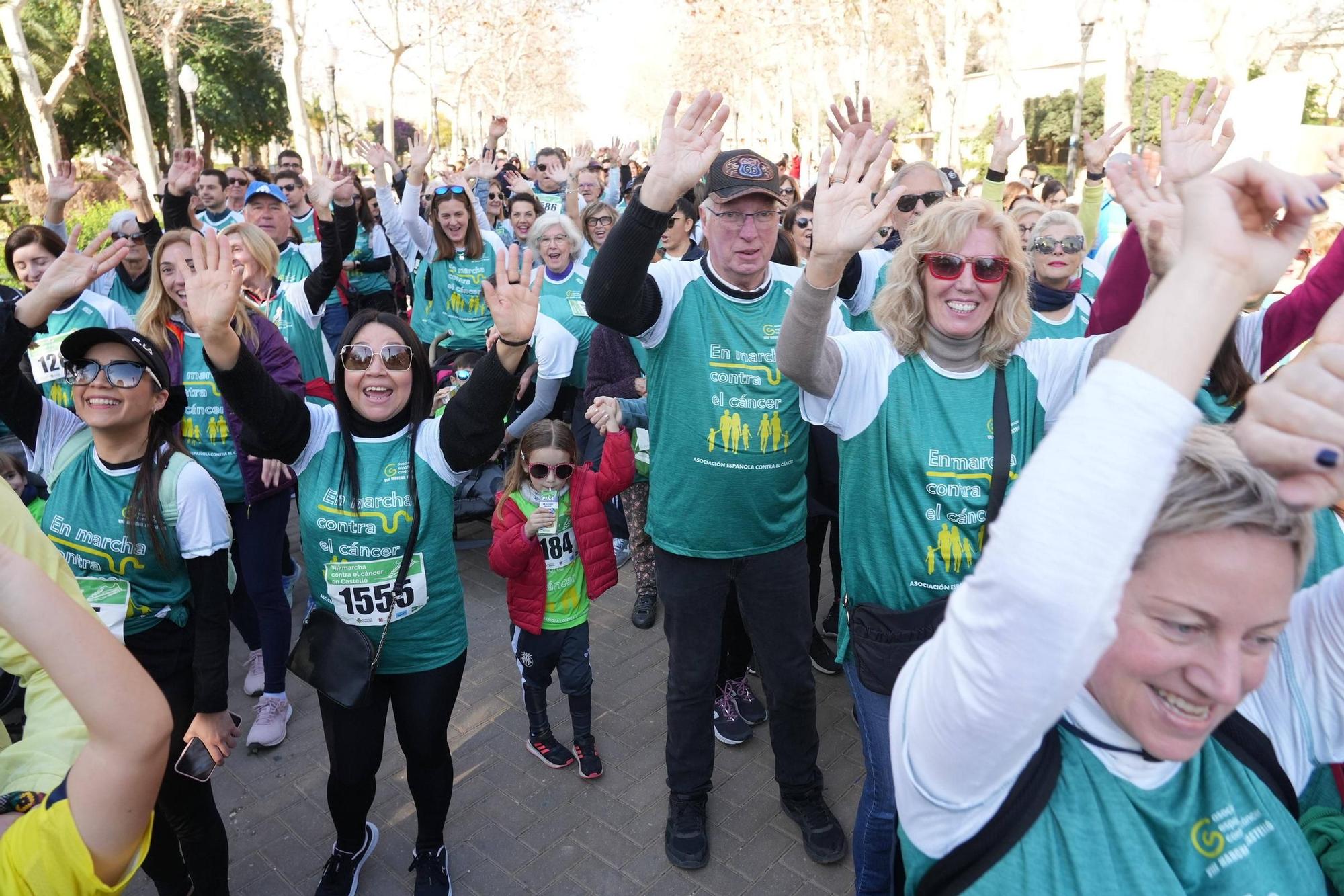 Galería I Búscate en nuestra macrogalería de fotos de la Marcha Contra el Cáncer de Castelló