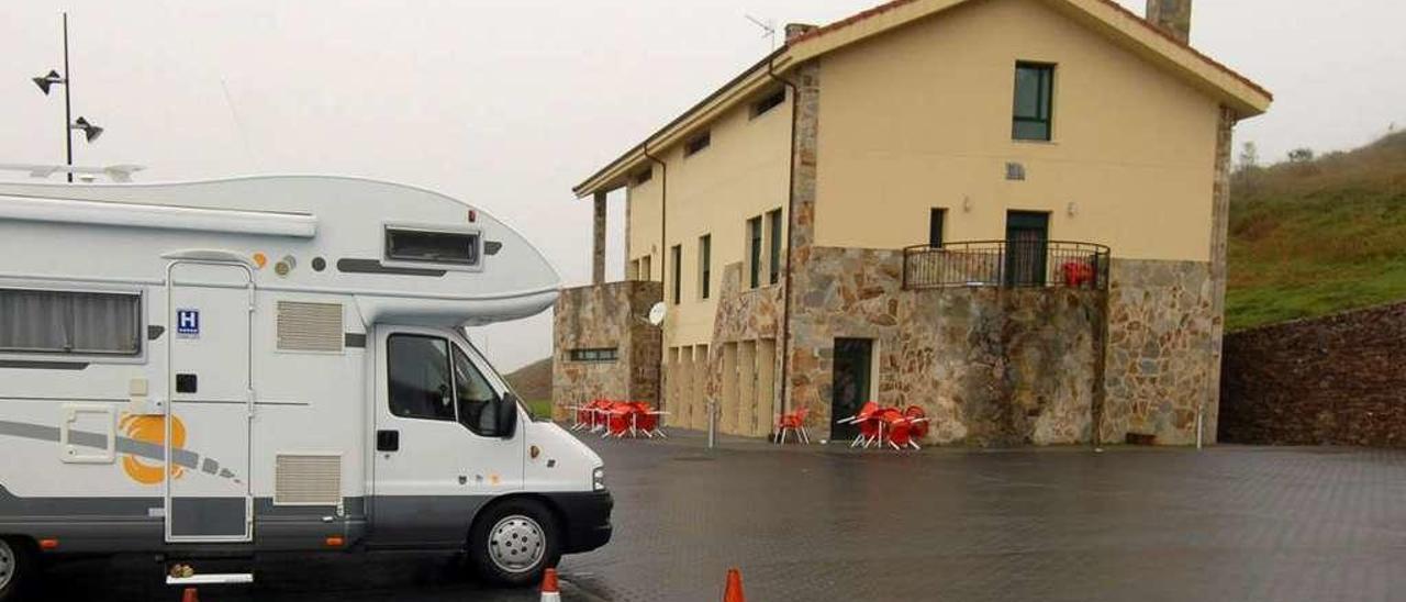 Instalaciones del albergue del Angliru.