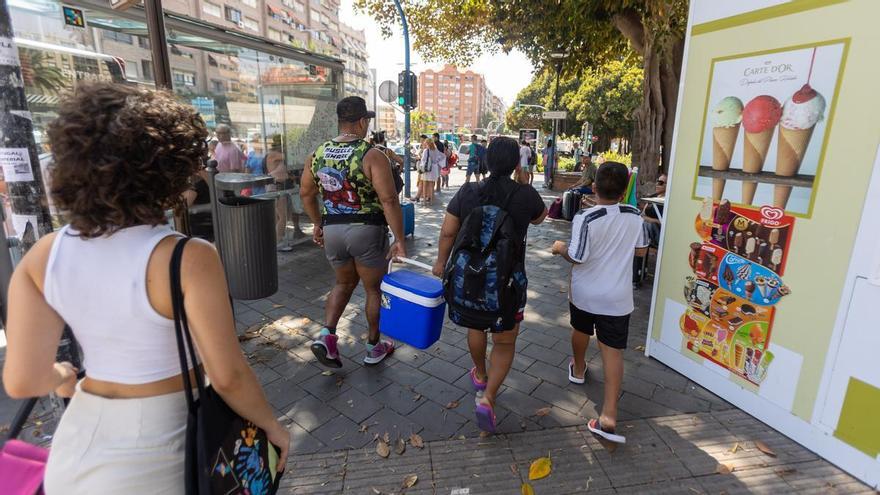 Cruzar el país, ir a la playa en Alicante y volver para cenar