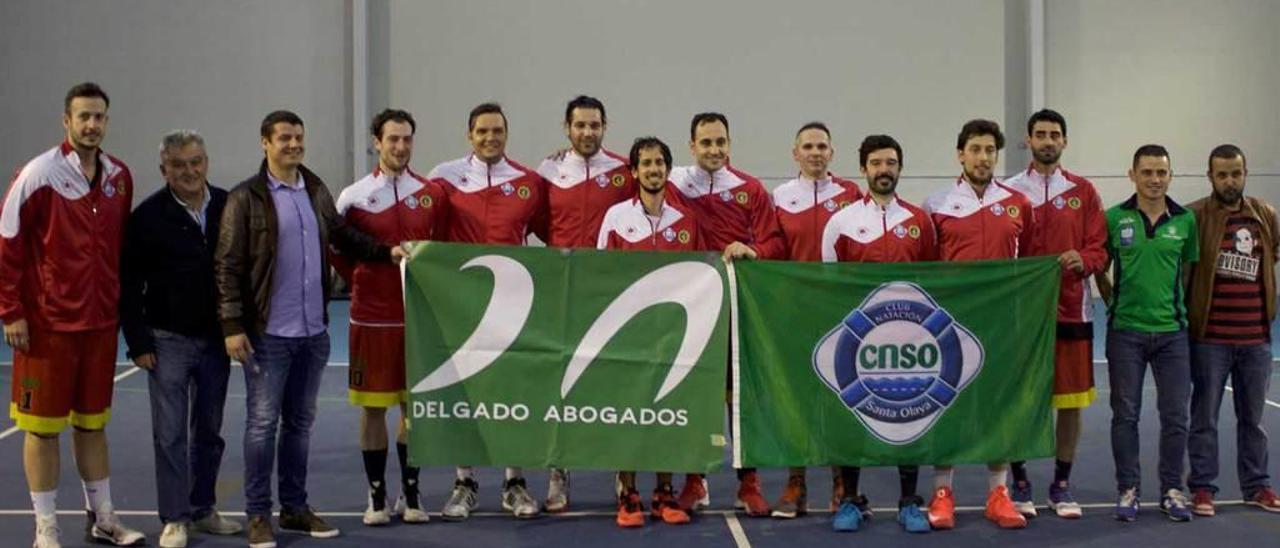 El conjunto del Delgado Abogados-Club Natación Santa Olaya posa antes de afrontar el encuentro de vuelta de cuartos de final.