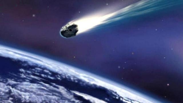 Simulación de un meteoroide antes de chocar contra la atmósfera terrestre. | lp / dlp