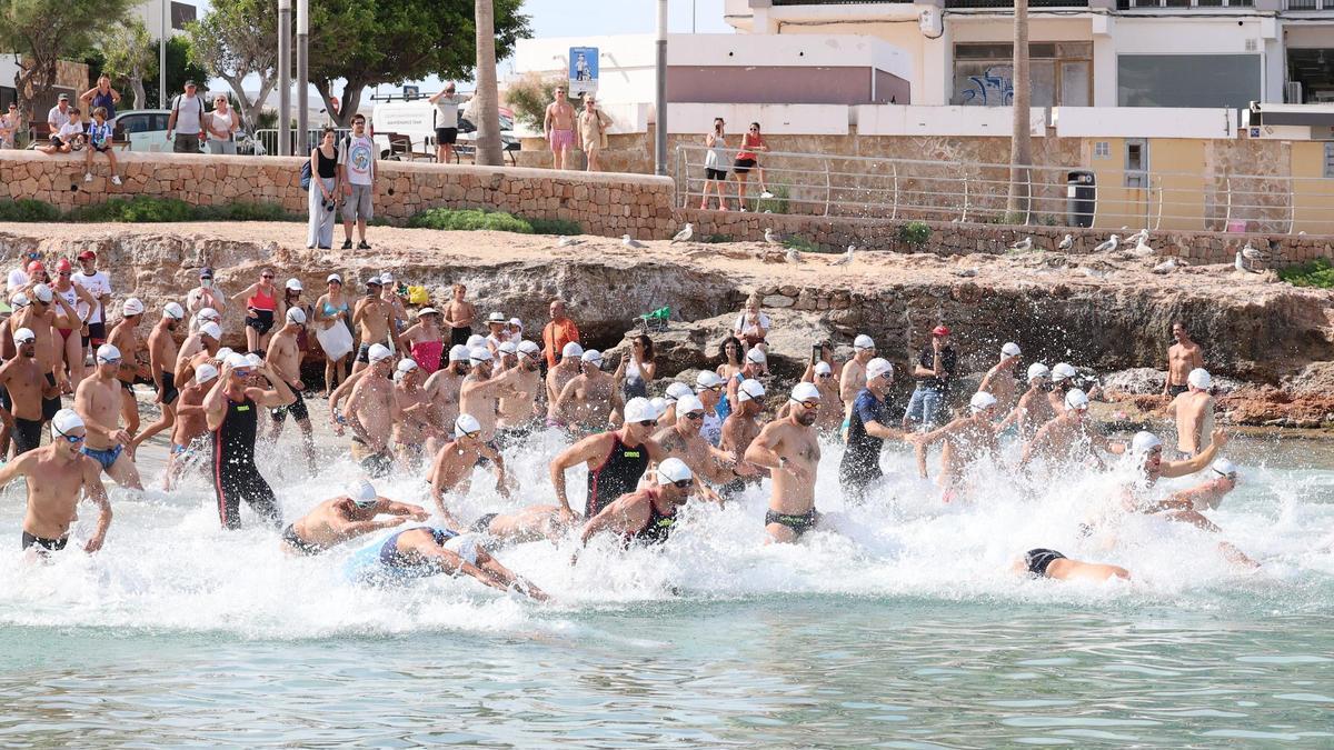 Galería: Imágenes de la X edición de la Travesía Canal de Sant Antoni