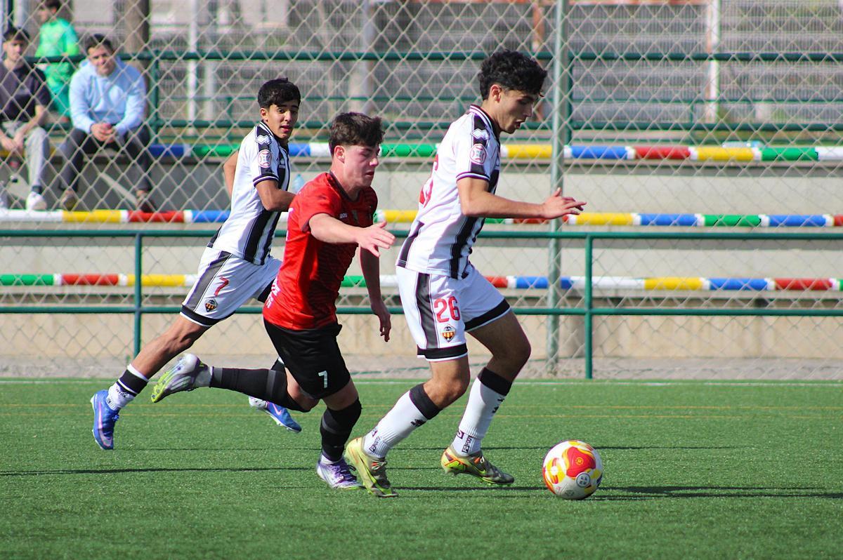 Buenos minutos los que disputó el joven mediocentro Joan Gómez.