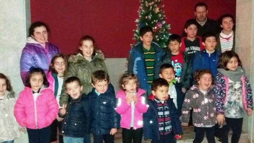 Onís organiza talleres infantiles navideños