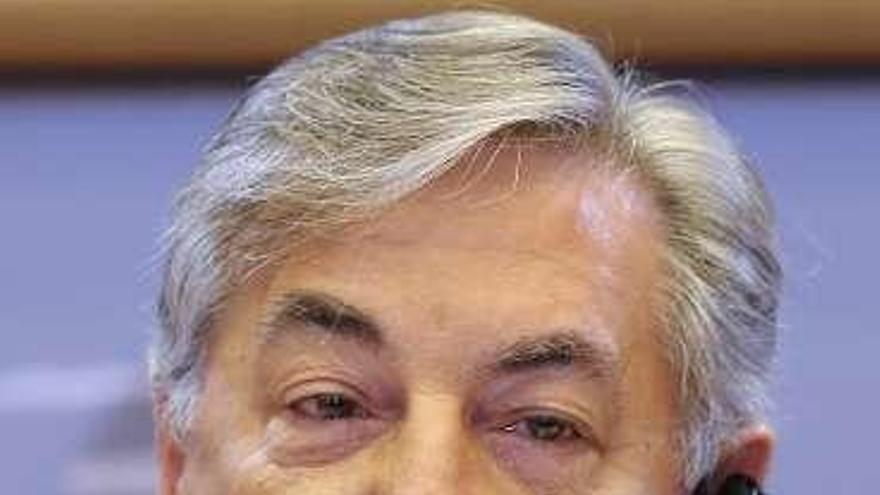 Karmenu Vella.