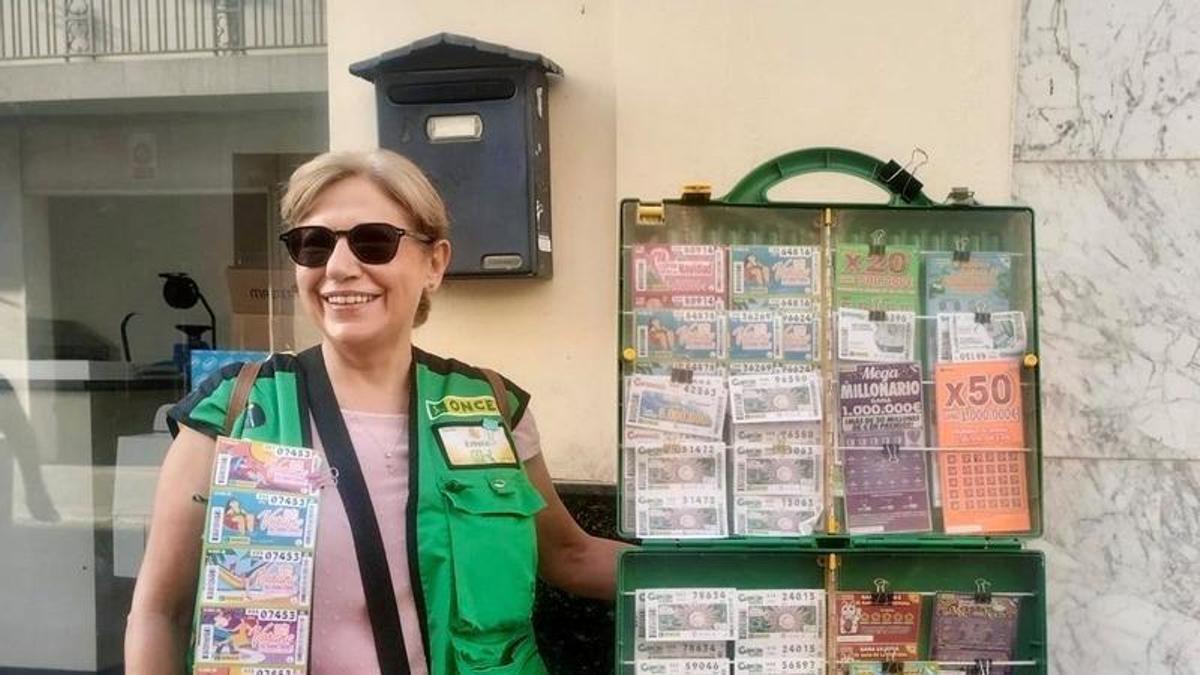Estrella Rodríguez, la vendedora de la ONCE que ha repartido más de un millón de euros de Alcalá de Guadaíra.