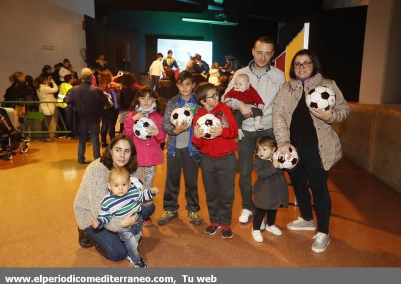 El Cartero Real recogió las ilusiones de los niños de Castellón