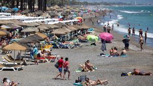 Els pneumòlegs demanen a la població «prudència» després de la retirada de la mascareta