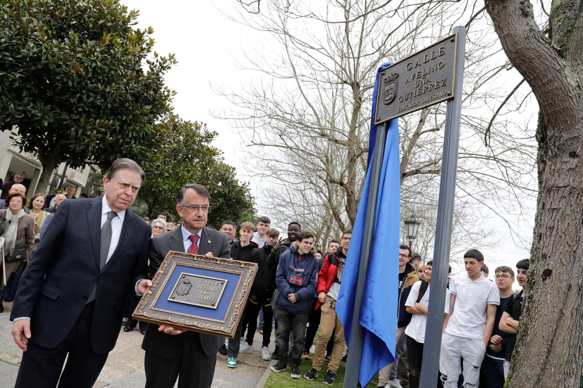 Avelino Uña, inmortal en Oviedo: el profesor de los Salesiano, primer fallecido por el covid en Asturias, ya tiene una calle a su nombre