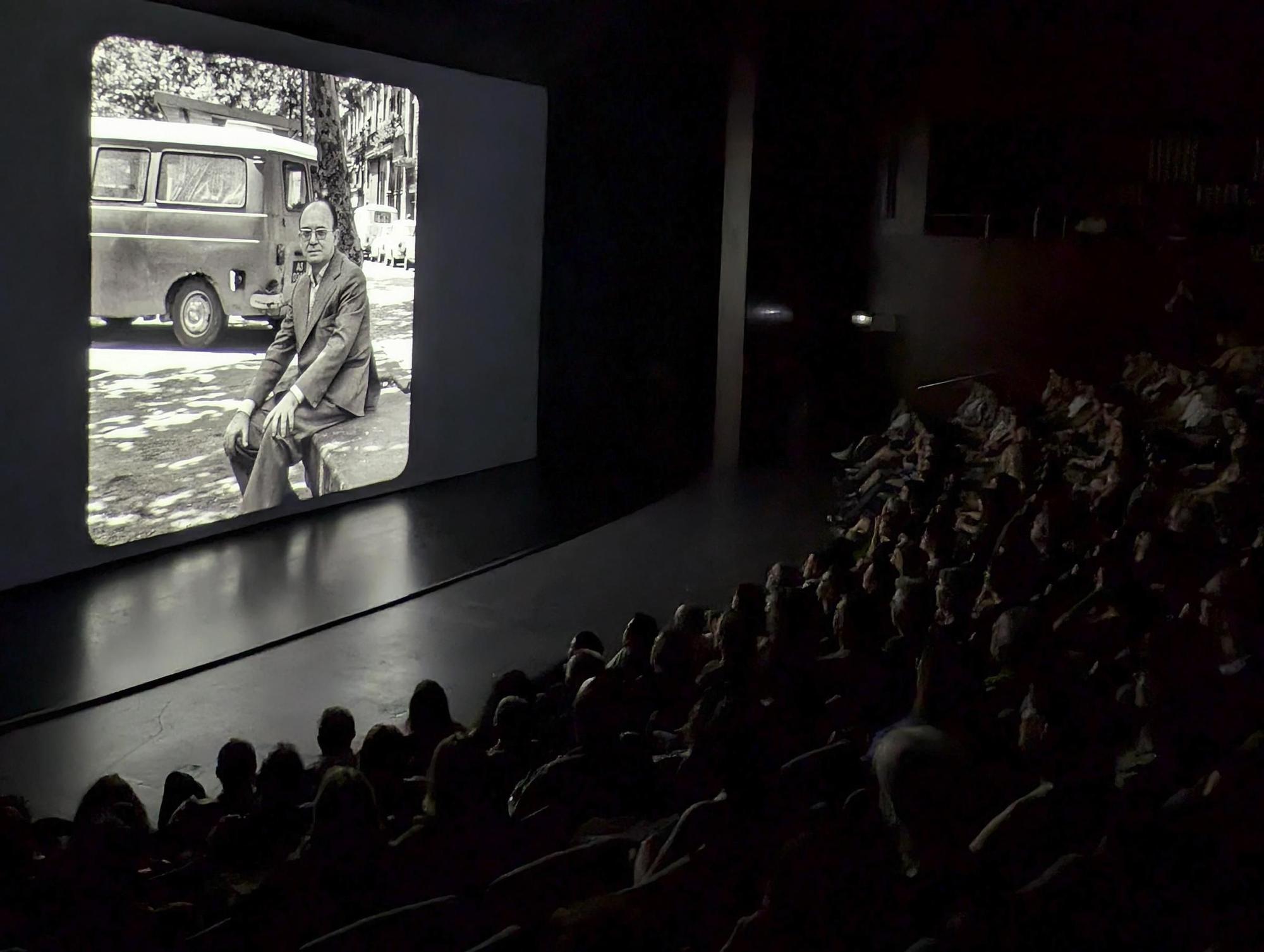 Así fue el preestreno del documental "Seràs per sempre" en el Gran Teatre de Xàtiva