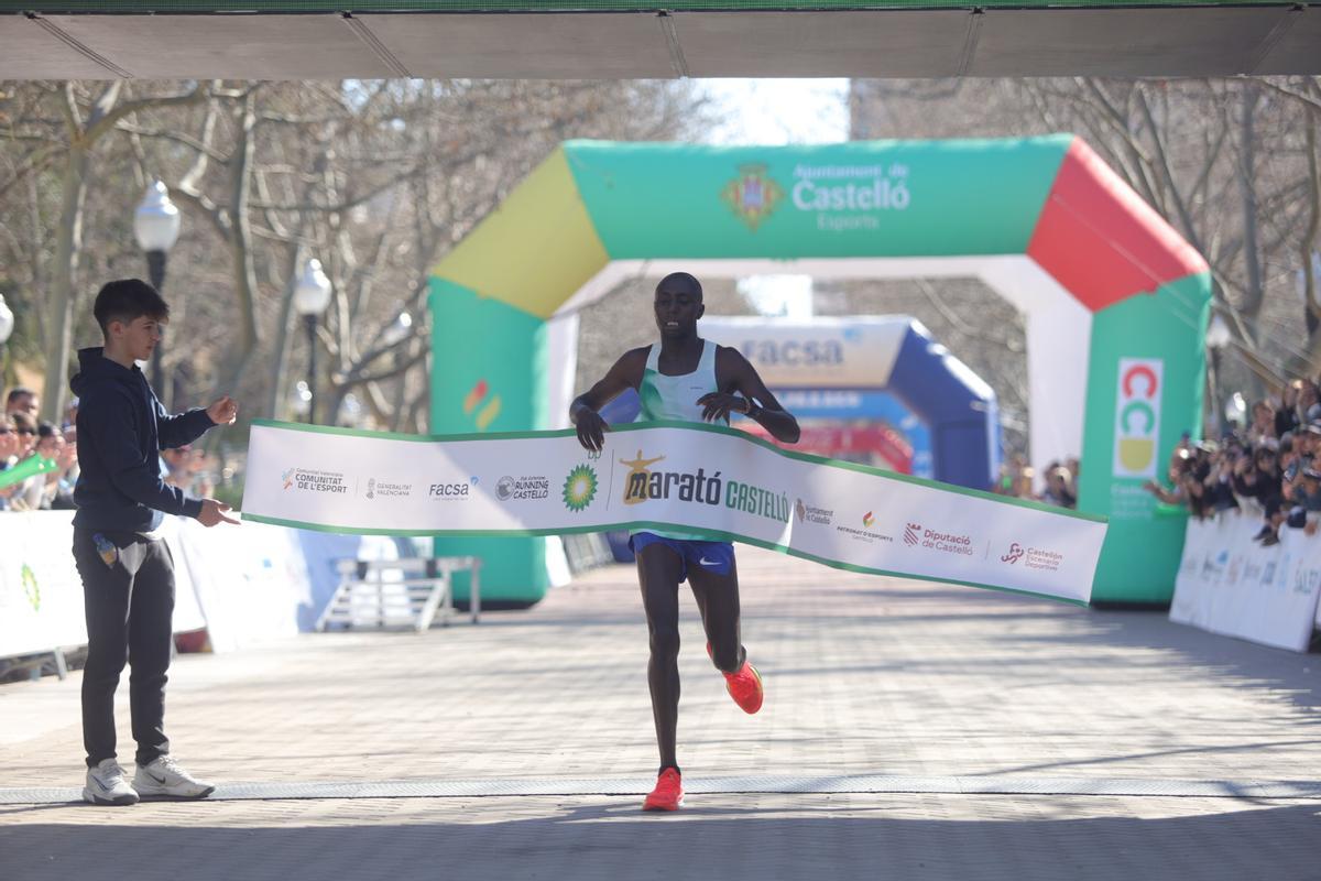 Las mejores imágenes del XVI Marató bp Castelló y el XIII 10K Facsa