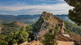 El pueblo medieval de la Comunidad Valenciana con el castillo más curioso de España