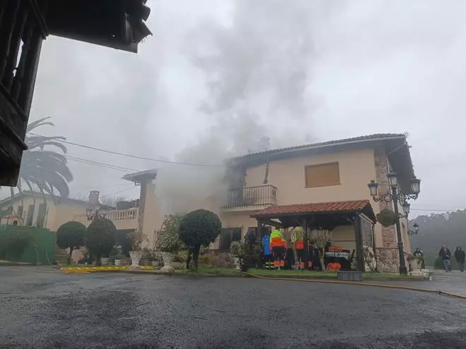 Pedían auxilio desde la ventana: rescatan en Llanera a una madre y su hijo atrapados por un incendio en su casa