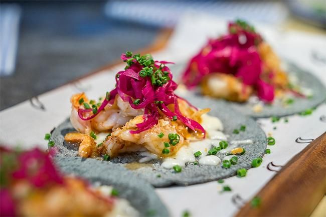 Aperitivo de la mano de 'Mawey Taco Bar'