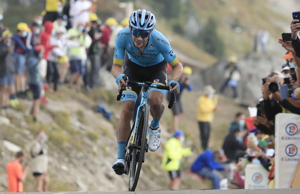 Decimosexta etapa del Tour de Francia ( Grenoble-Col de la Loze)