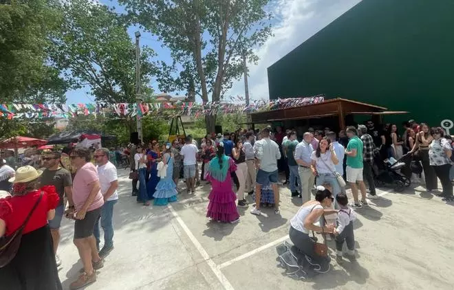 GALERÍA | El compás flamenco marca el ritmo de la romería en Cañizal