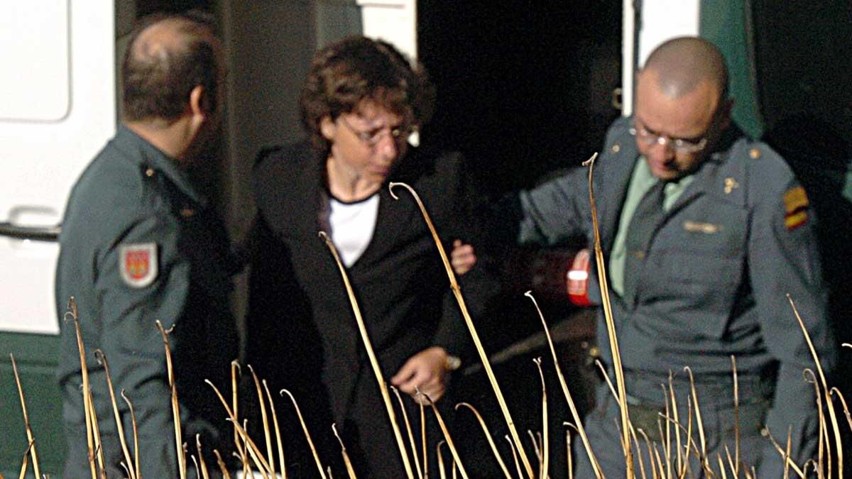 Presó sense fiança per a Noelia de Mingo després d’apunyalar dues dones Presó sense fiança per a Noelia de Mingo després d’apunyalar dues dones