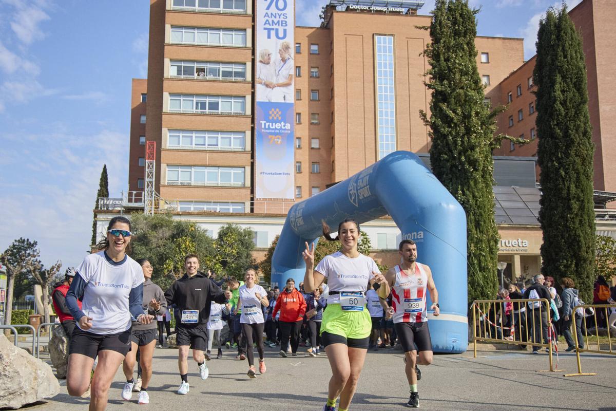 Les imatges de la Marxa Solidària pels 70 anys del Trueta